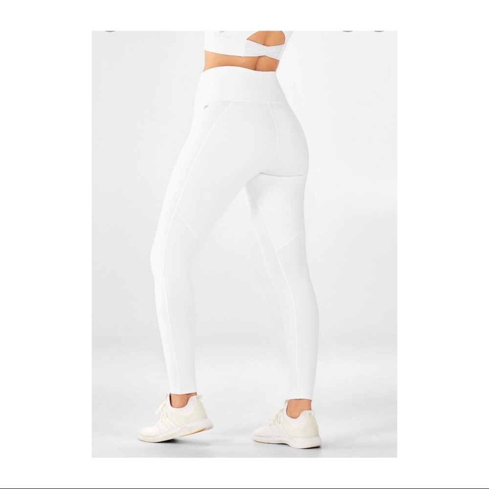 Fabletics Powrr Hold Legging size Small White